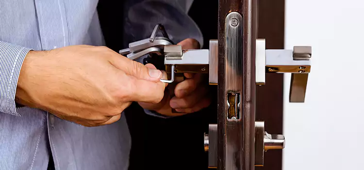 Commercial Door Lock Repair Newington
