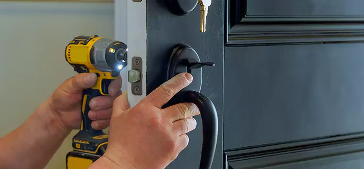Locksmith Emergency Service Newington