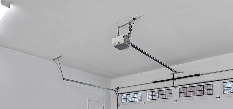 Experienced Garage Door Installers Newington