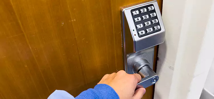 Why Choose Us for Your Keypad Lock Needs in Newington, CT?